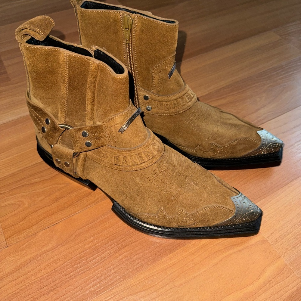NEW Balenciaga Brown Cowboy & Western Boots
